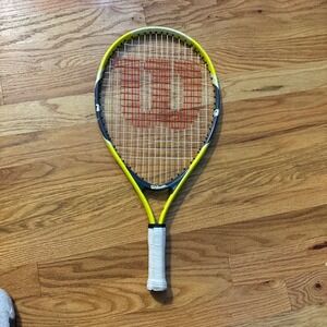 Wilson Tennis Racquet Junior Kids Yellow Good Condition 21 Inch Lightweight